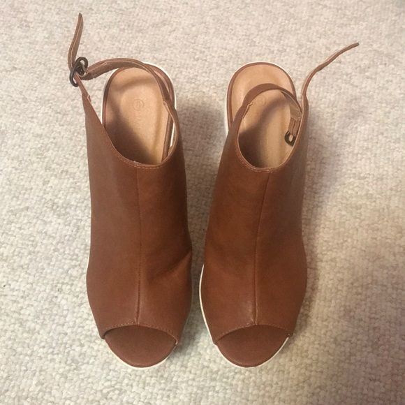 Platform Heels - Picture 2 of 4